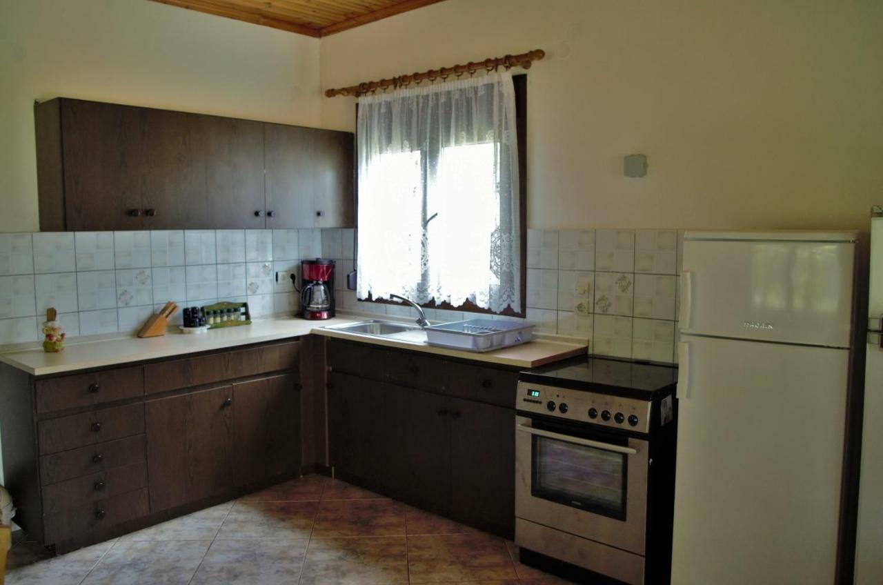 Vila Ktima Elia Skala Sotiros Exteriér fotografie
